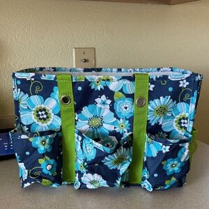 Thirty-one small utility tote floral
